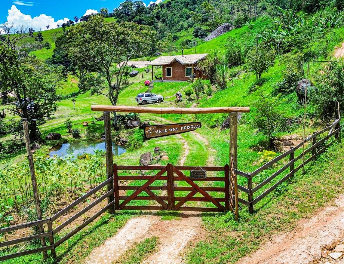 Chale Jacaranda - Hidro - Wifi E Mais Sapucaí-Mirim Zewnętrze zdjęcie